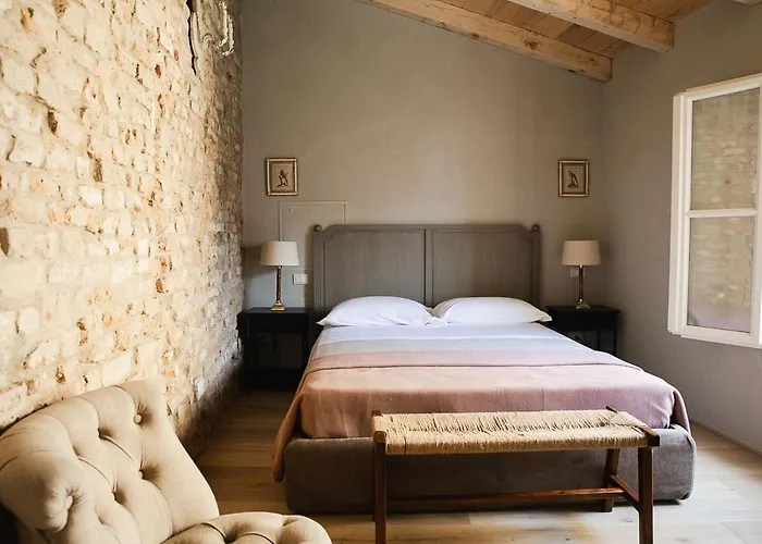 Le Antiche Mura Penzion Guastalla