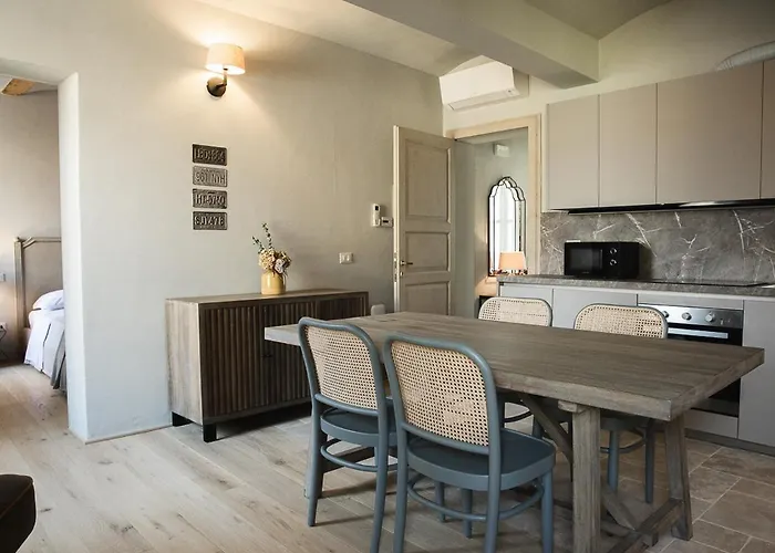 Le Antiche Mura 게스트하우스 구아스탈라